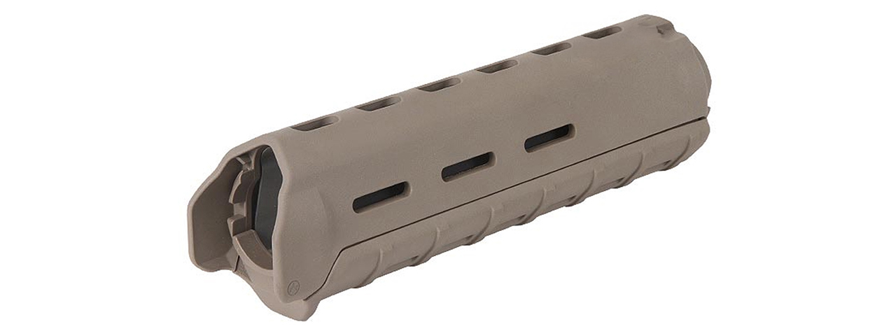 Magpul USA MOE Midlength Handguard - (Dark Earth)